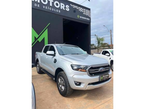 FORD RANGER 2.2 XLS 4X4 CD 16V DIESEL 4P AUTOMÁTICO FORD RANGER 2.2 XLS 4X4 CD 16V DIESEL 4P AUTOMÁTICO